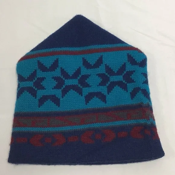 Vintage Geometric Blue and Red Knit Beanie - Picture 3 of 3